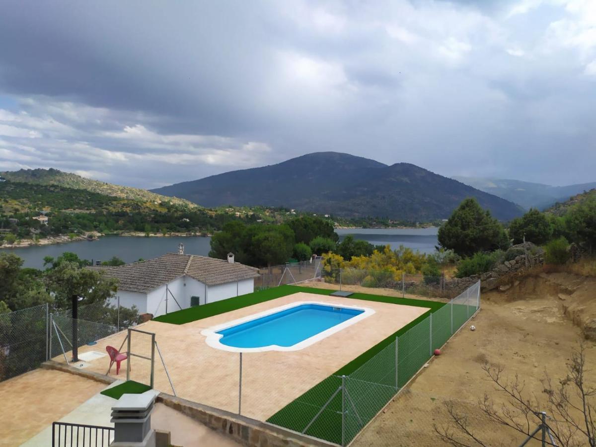 El Mirador Apartamentos El Barraco Kültér fotó