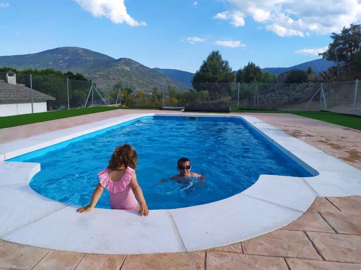 El Mirador Apartamentos El Barraco Kültér fotó