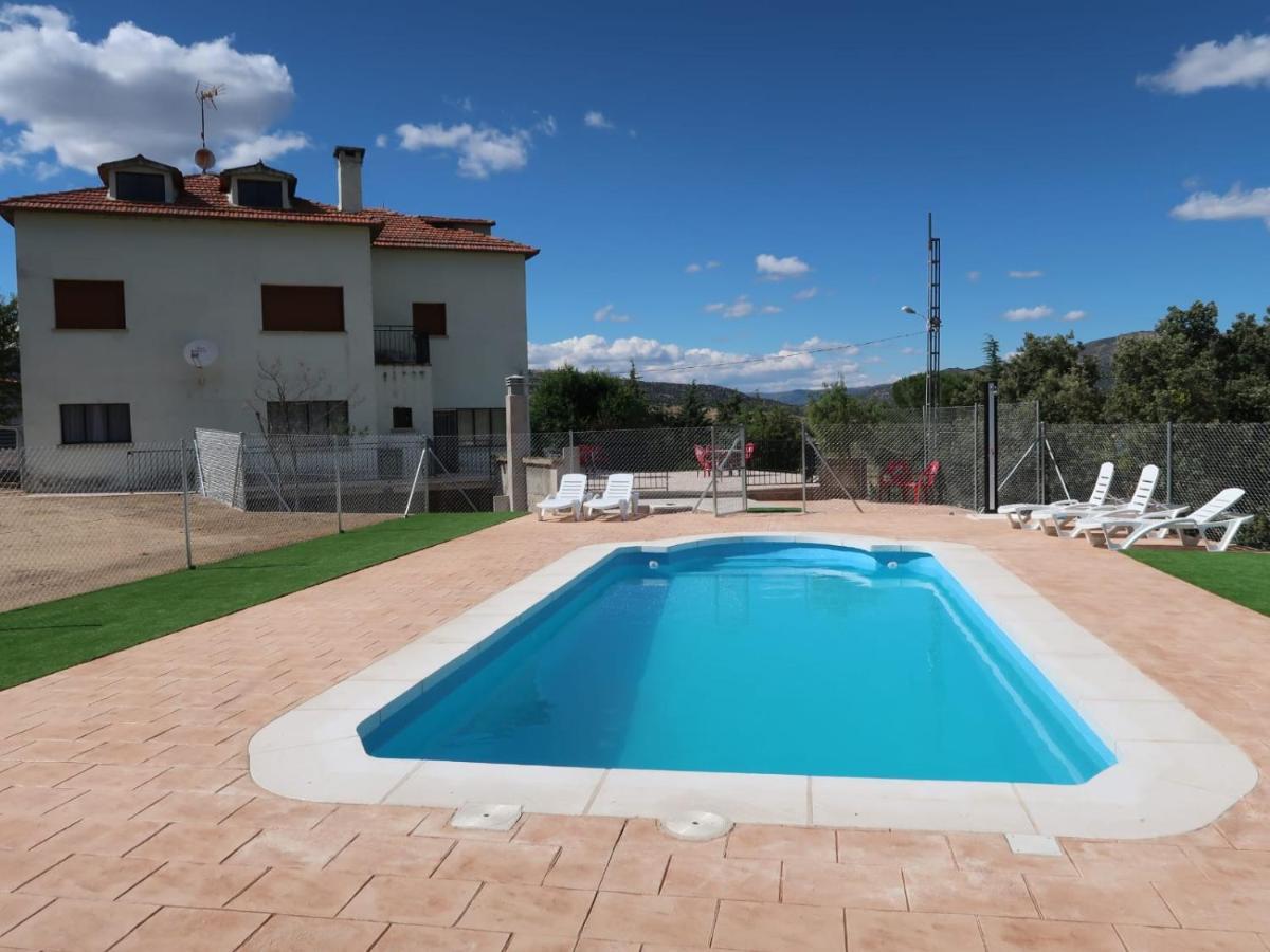 El Mirador Apartamentos El Barraco Kültér fotó